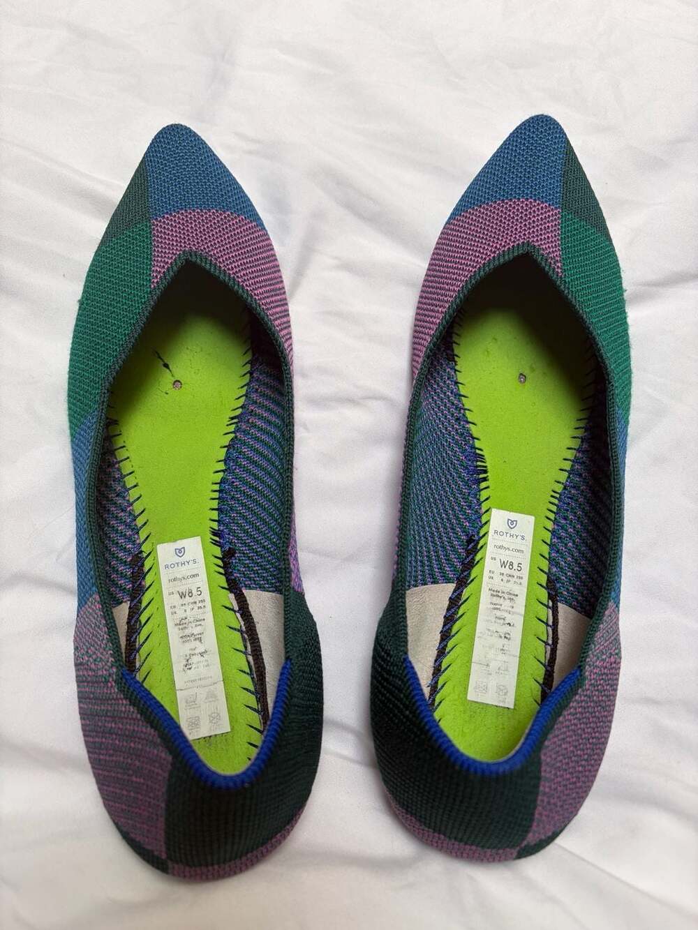 Rothy's The Point Multi-Color Geometric Pattern Knit Flats 8.5 - Picture 2 of 11
